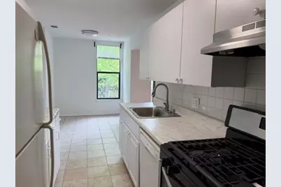 18 Shrewsbury Green Dr #K, Shrewsbury, MA 01545 - Photo 3