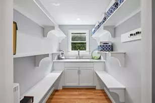 2 Berkley Cir, Hingham, MA 02043 - Photo 7