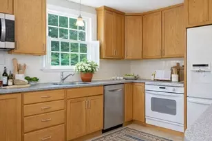 4 Meadow Ln, Walpole, MA 02081 - Photo 11