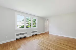 4 Meadow Ln, Walpole, MA 02081 - Photo 19