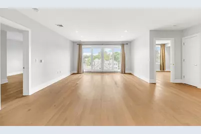 11 Oak Grove Ter #402, Quincy, MA 02169 - Photo 11