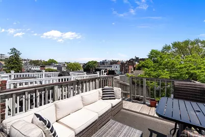 19 Walker St, Boston, MA 02129 - Photo 15
