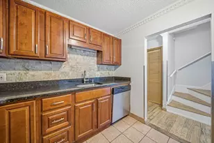 286 Fenno St, Revere, MA 02151 - Photo 9