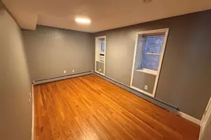81 Cabot St, Beverly, MA 01915 - Photo 5