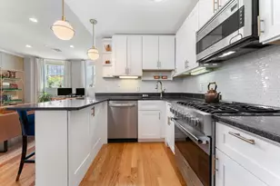 668 Massachusetts Ave, Boston, MA 02118 - Photo 9
