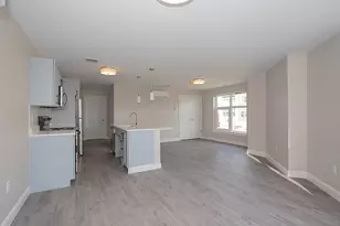 882 Massachusetts Ave, Arlington, MA 02474 - Photo 3