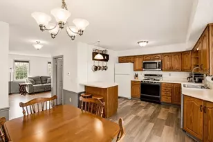 53 Century Way, Gardner, MA 01440 - Photo 5