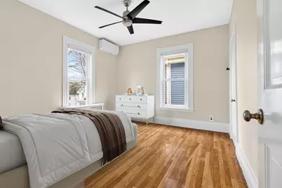 146 Poplar St, Boston, MA 02131 - Photo 13