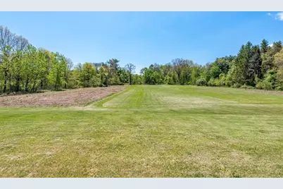9 Mill Valley Rd, Hadley, MA 01035 - Photo 5