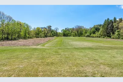 9 Mill Valley Rd, Hadley, MA 01035 - Photo 5