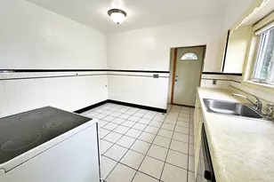 11 Puritan Rd, Somerville, MA 02145 - Photo 19