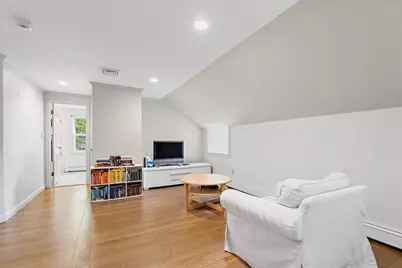 95 Longmeadow Rd, Belmont, MA 02478 - Photo 27