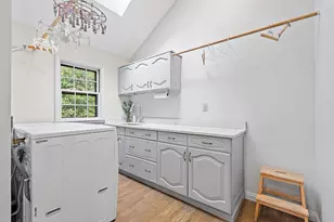 95 Longmeadow Rd, Belmont, MA 02478 - Photo 13