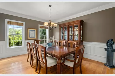 77 Cedar Street, Wellesley, MA 02481 - Photo 15