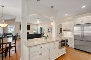 77 Cedar St, Wellesley, MA 02481 - Photo 7