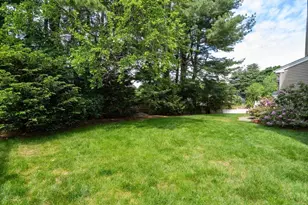 77 Cedar St, Wellesley, MA 02481 - Photo 37