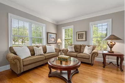77 Cedar Street, Wellesley, MA 02481 - Photo 5