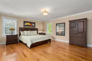 77 Cedar St, Wellesley, MA 02481 - Photo 19