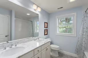 77 Cedar St, Wellesley, MA 02481 - Photo 25