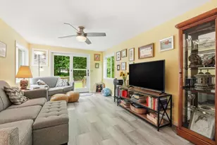 189 Pondview Dr, Amherst, MA 01002 - Photo 13