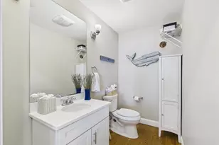 7 Bay St, Hull, MA 02045 - Photo 33