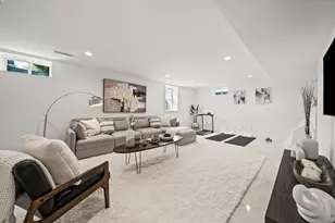 61 Gale St, Waltham, MA 02453 - Photo 31