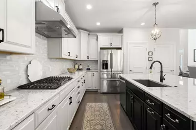2 Hummingbird Way #1, Methuen, MA 01844 - Photo 9