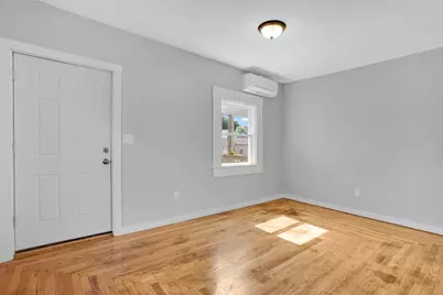 13 Canal St, South Hadley, MA 01075 - Photo 9