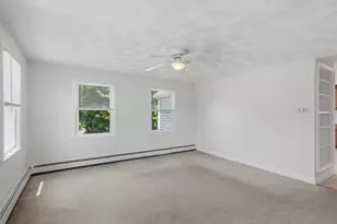 8 Ballard St, Saugus, MA 01906 - Photo 19