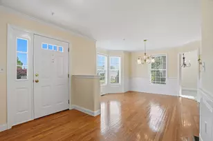 70 Orchard Meadow Dr, Shrewsbury, MA 01545 - Photo 3