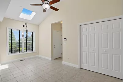 70 Orchard Meadow Dr #70, Shrewsbury, MA 01545 - Photo 11