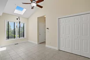 70 Orchard Meadow Dr, Shrewsbury, MA 01545 - Photo 11