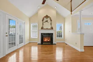 70 Orchard Meadow Dr, Shrewsbury, MA 01545 - Photo 5