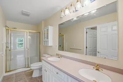 70 Orchard Meadow Dr #70, Shrewsbury, MA 01545 - Photo 23