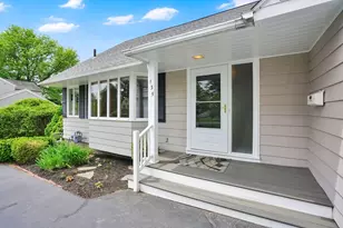135 Rogers Ave, West Springfield, MA 01089 - Photo 3