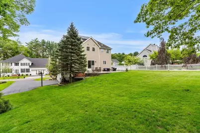 32 Daniel Lucy Way, Newburyport, MA 01950 - Photo 3