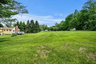 240 Hampstead St, Methuen, MA 01844 - Photo 39