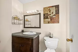 240 Hampstead St, Methuen, MA 01844 - Photo 23