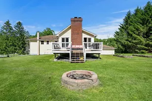 240 Hampstead St, Methuen, MA 01844 - Photo 35