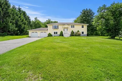 240 Hampstead St, Methuen, MA 01844 - Photo 3
