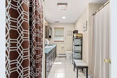 240 Hampstead St, Methuen, MA 01844 - Photo 21