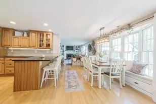 9 Stuart Ave, Plymouth, MA 02360 - Photo 11
