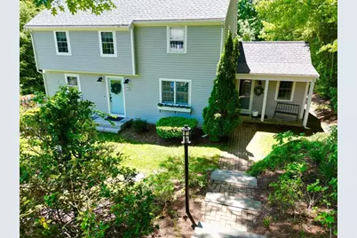 9 Stuart Ave, Plymouth, MA 02360 - Photo 3