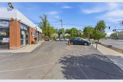 1545 Washington St, Newton, MA 02465 - Photo 5