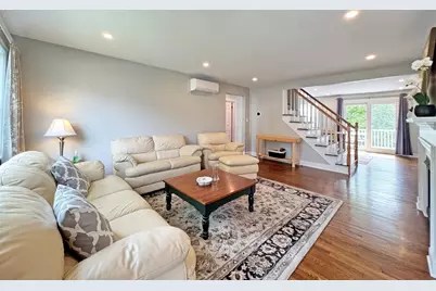 11 Hargrave Cir #B, Newton, MA 02461 - Photo 13
