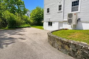 11 Hargrave Cir, Newton, MA 02461 - Photo 33