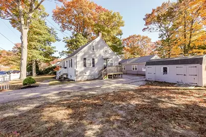 5 Oliver St, Randolph, MA 02368 - Photo 3