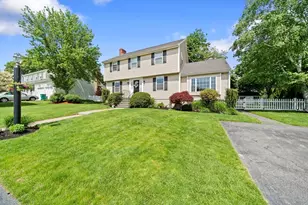 6 Burlwood Ln, Woburn, MA 01801 - Photo 3