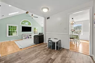 6 Burlwood Ln, Woburn, MA 01801 - Photo 13