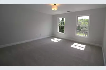 10 Valley View Dr, Grafton, MA 01536 - Photo 27